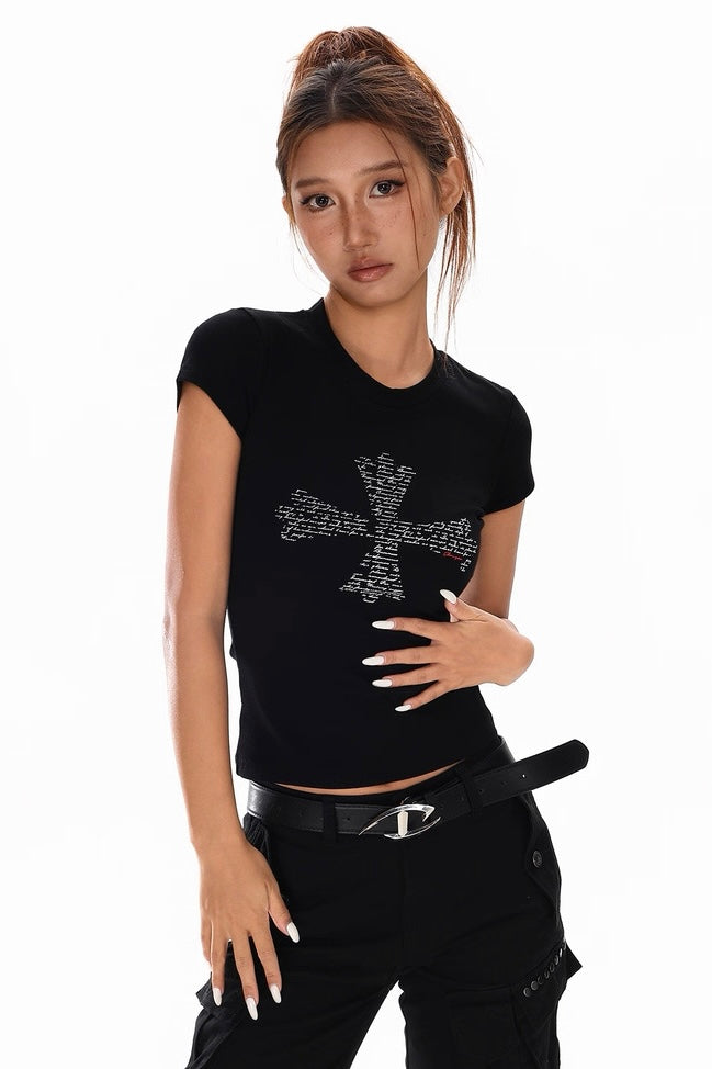 【トップス】クロスロゴスリムフィットTシャツ mry002344