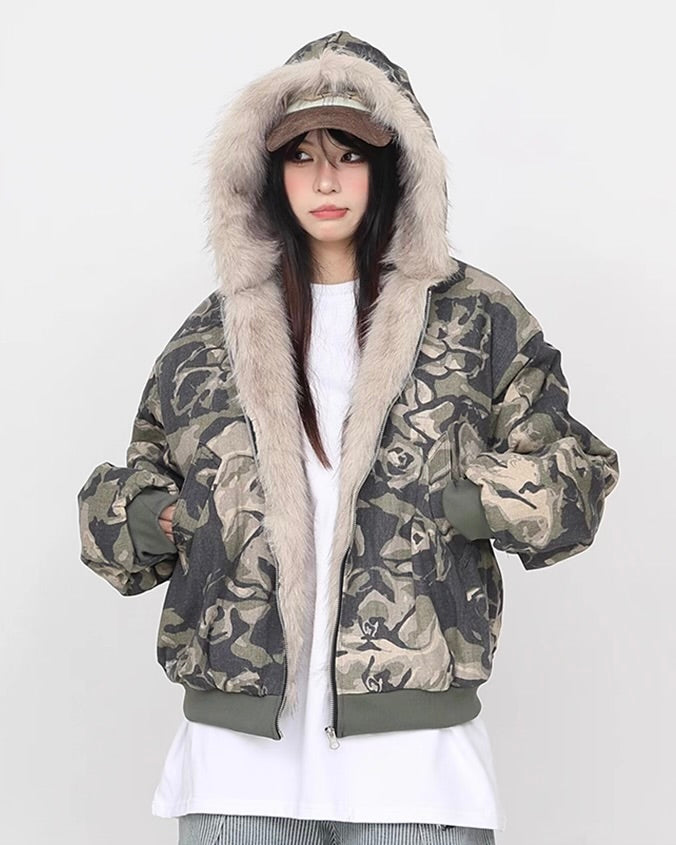 『評価★4.8以上/トレンド大人気アウター』Camo Fur-Lined Hooded Jacket mry001848