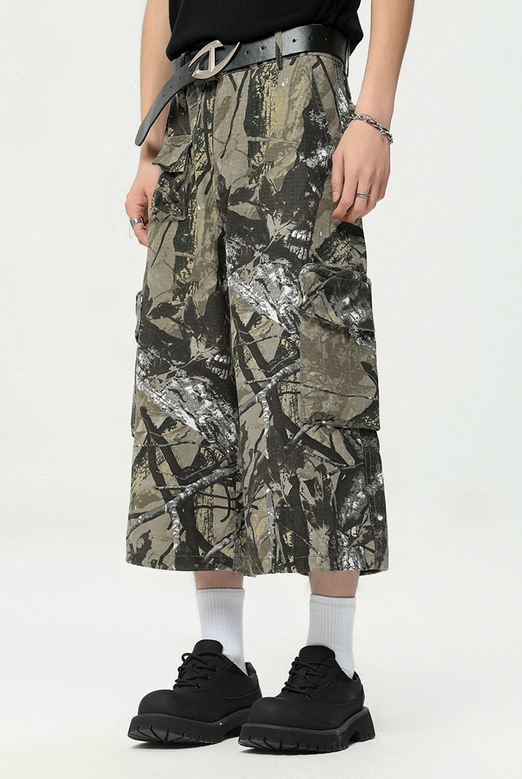 Camo Print Cropped Cargo Pants mry001698
