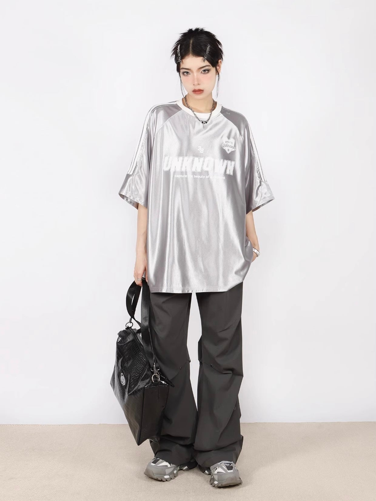 【2color】Unknown Gleam T-Shirt mry001681