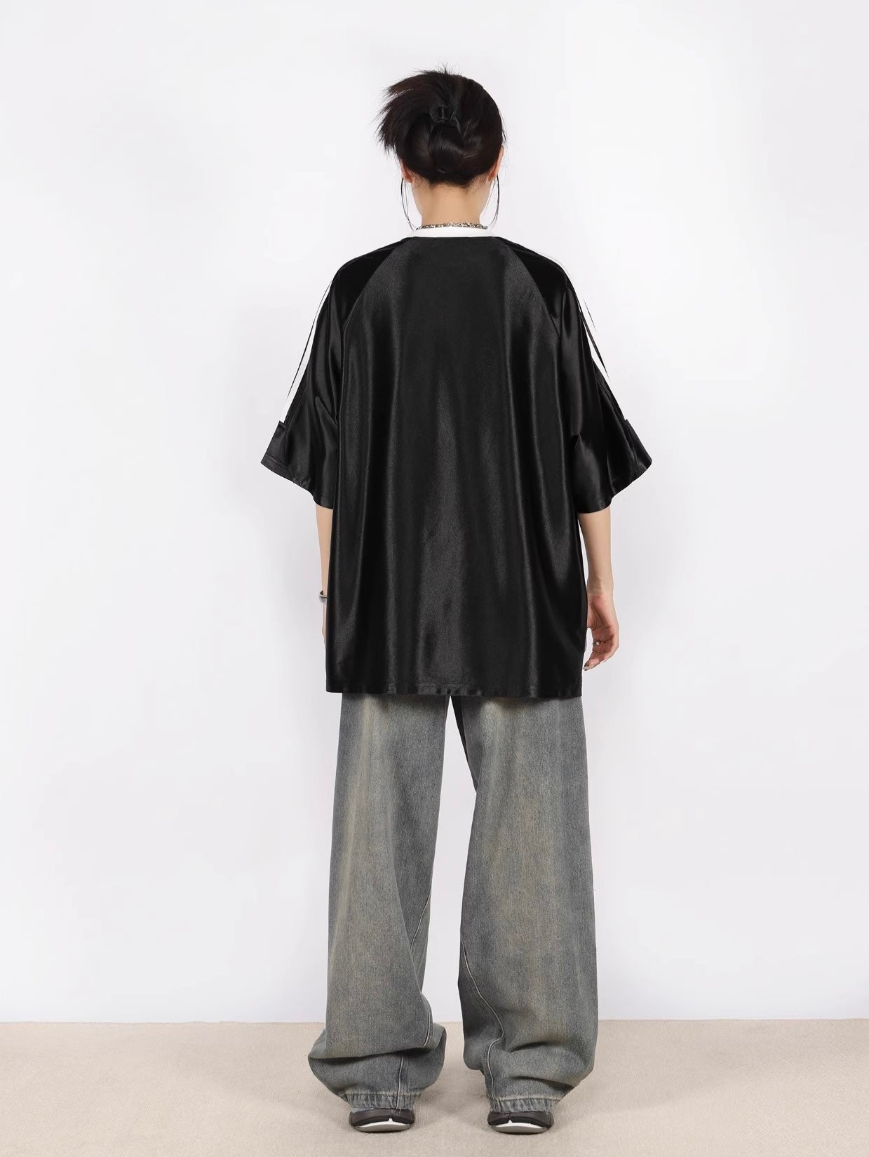 【2color】Unknown Gleam T-Shirt mry001681