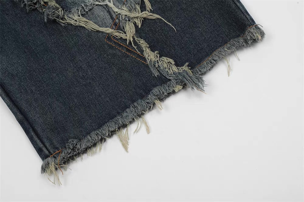 Rugged Edge Distressed Denim Shorts mry001652