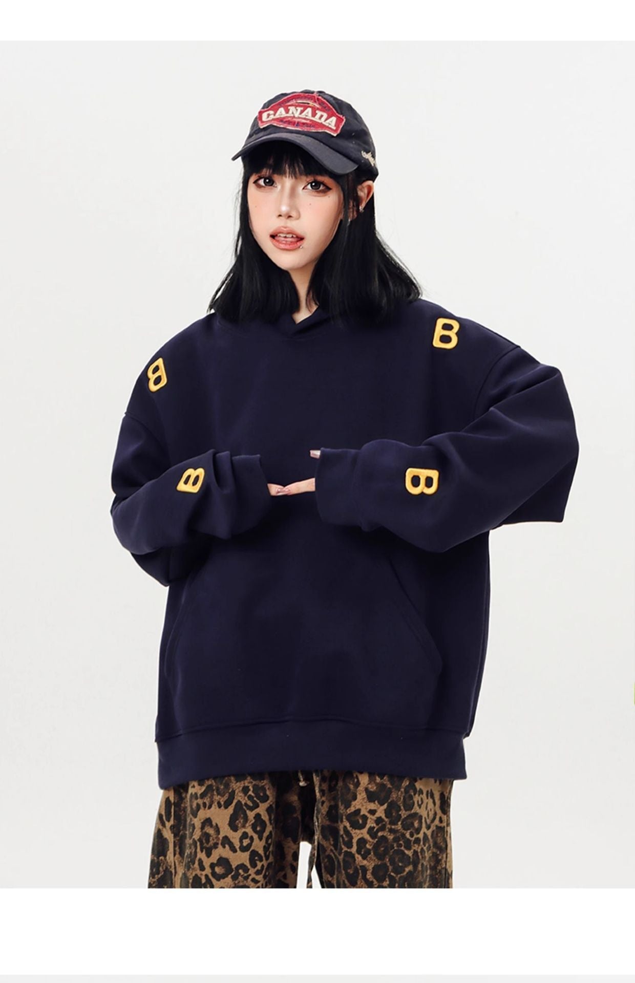 【2color】B-Emblem Oversized Hoodie mry001635