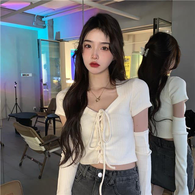 【送料無料】2カラー展開 韓国ホットガール スリムフィット トップス 半袖 ニットセーター mry000672