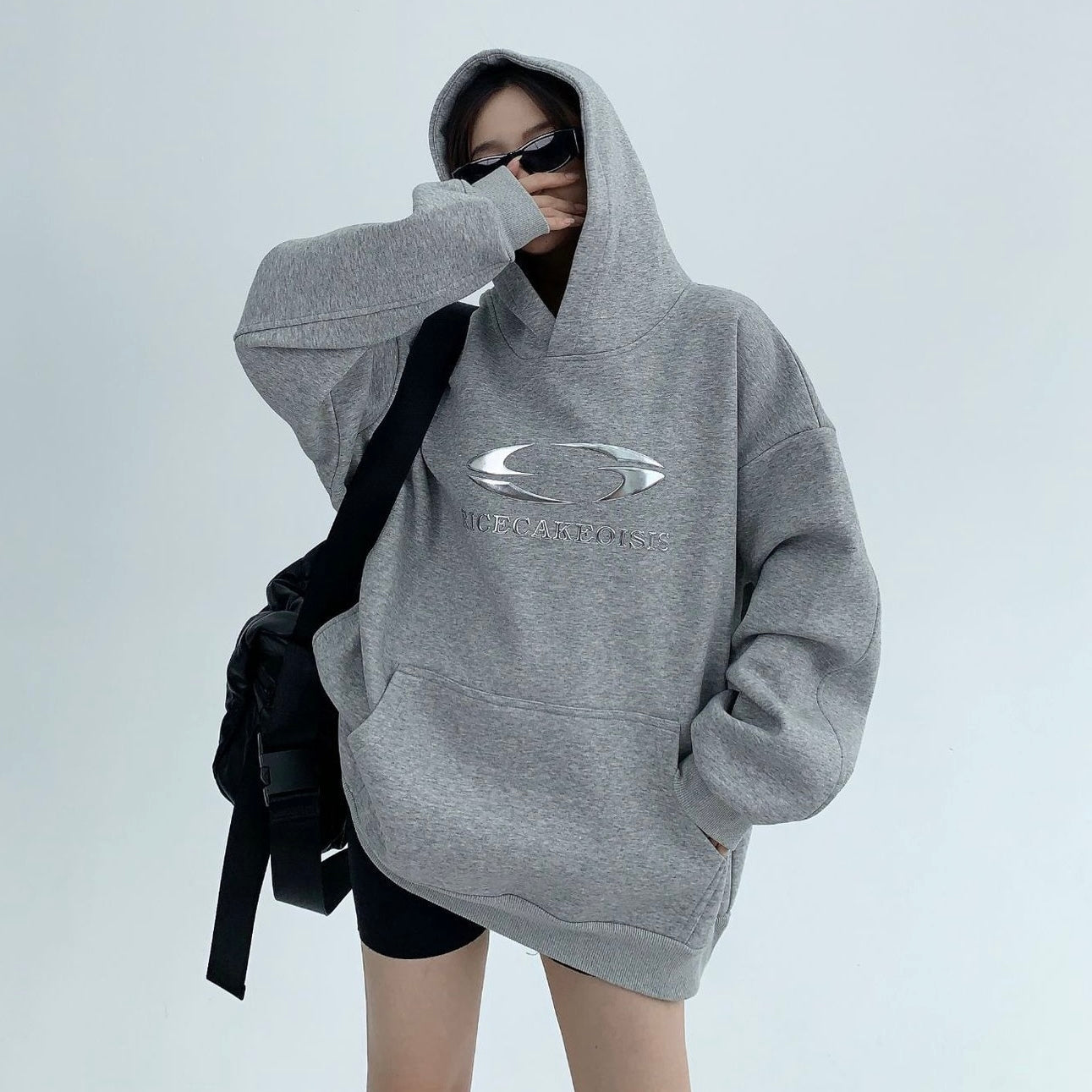 【Unisex/2color】Silver Statement Hoodie mry001606
