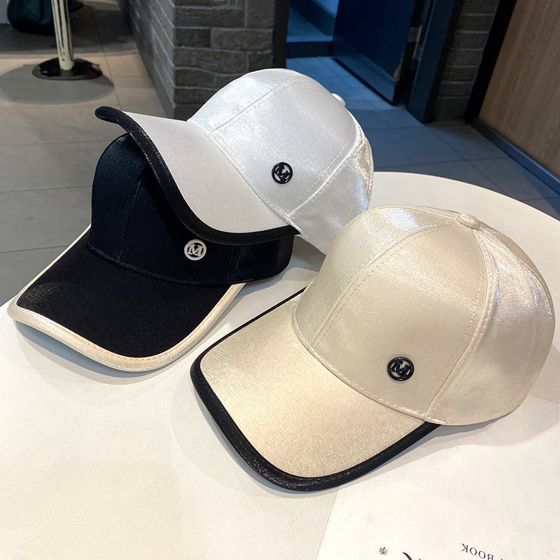 深め 縁取り Mレタリング キャップ mry000205