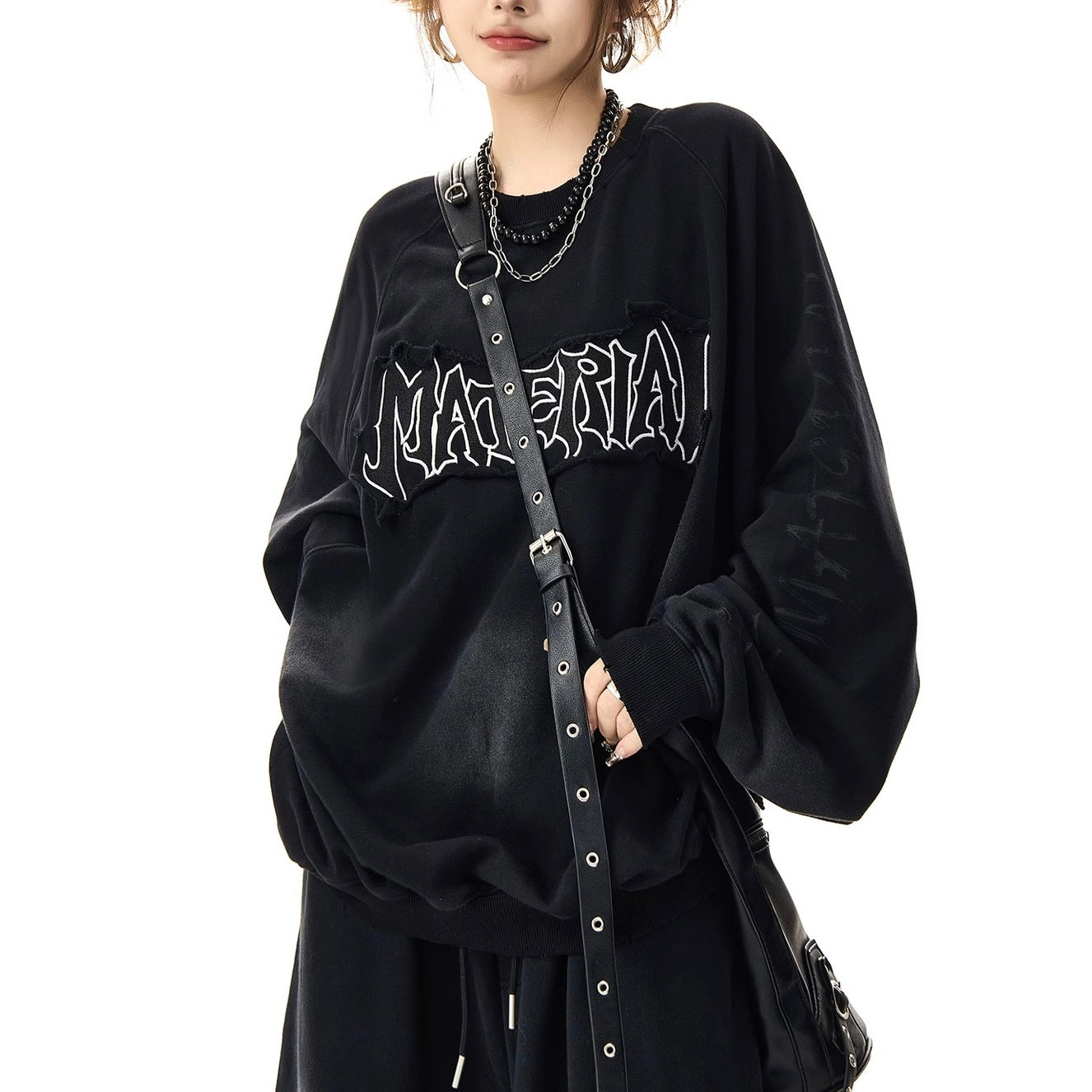 【特別価格 / Tops】Damaged Lettersd Dolman Sweatshirt mry001086