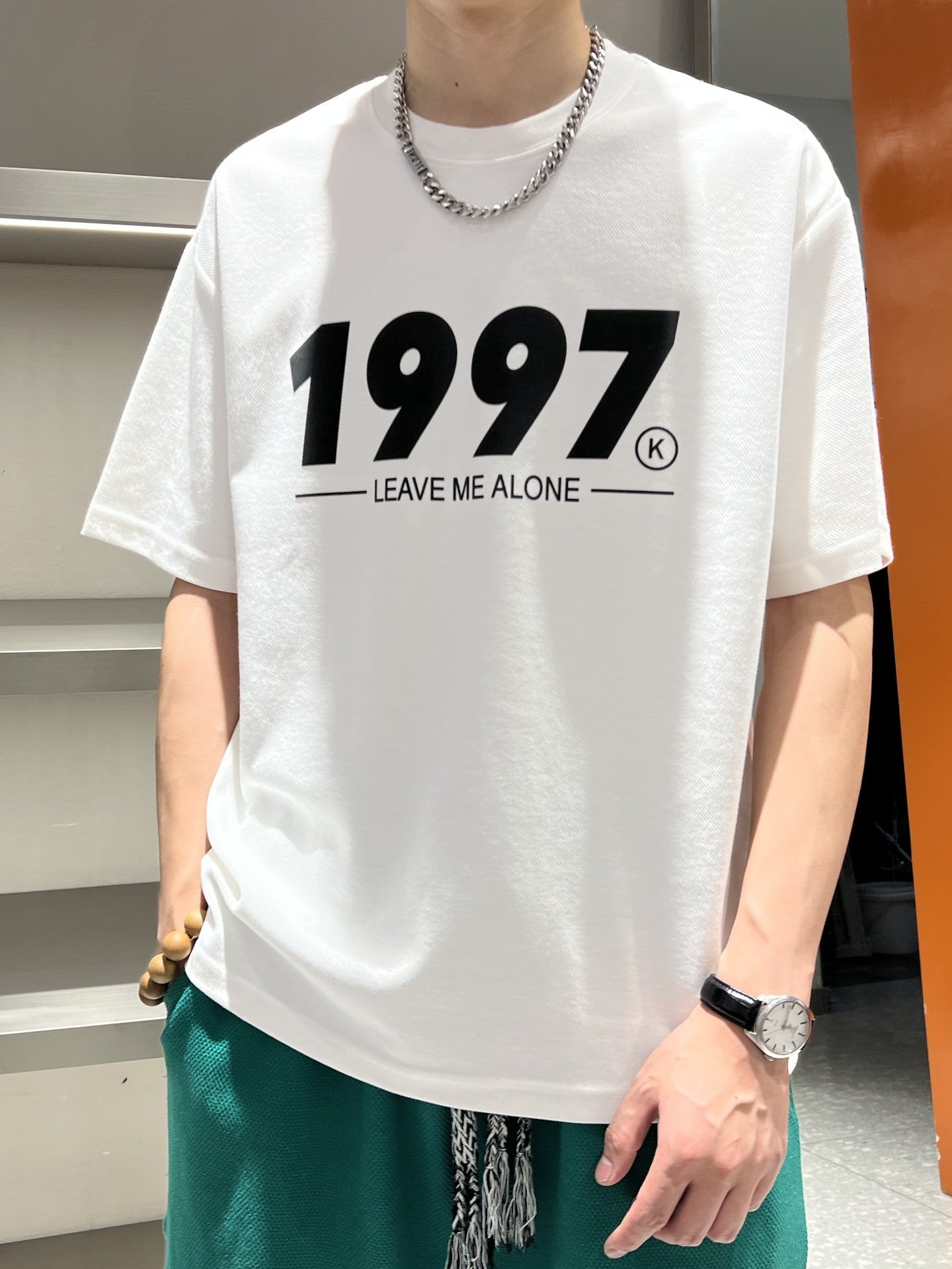 【送料無料】4カラー展開 高品質 シンプル レター デザイン 半袖 Tシャツ ユニセックス mry000674