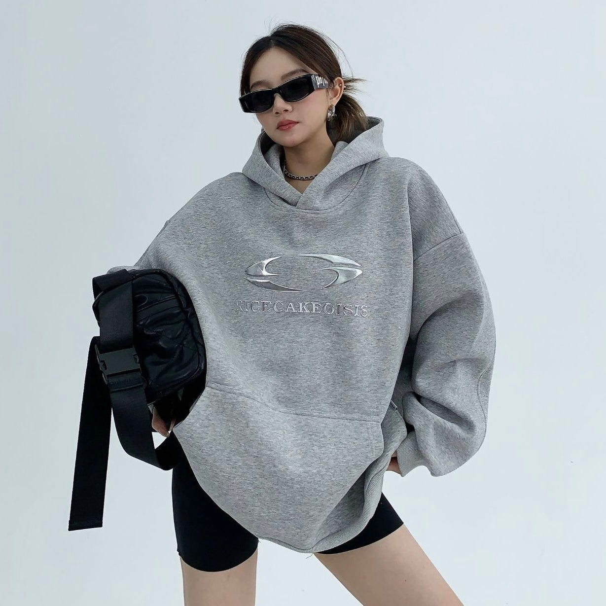 【Unisex/2color】Silver Statement Hoodie mry001606