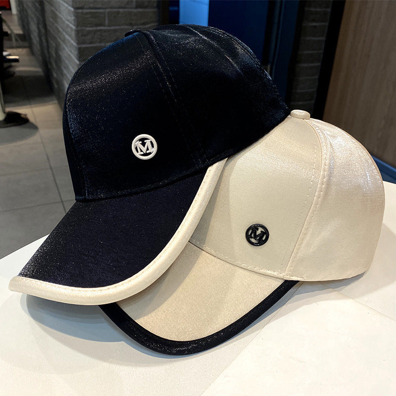 深め 縁取り Mレタリング キャップ mry000205