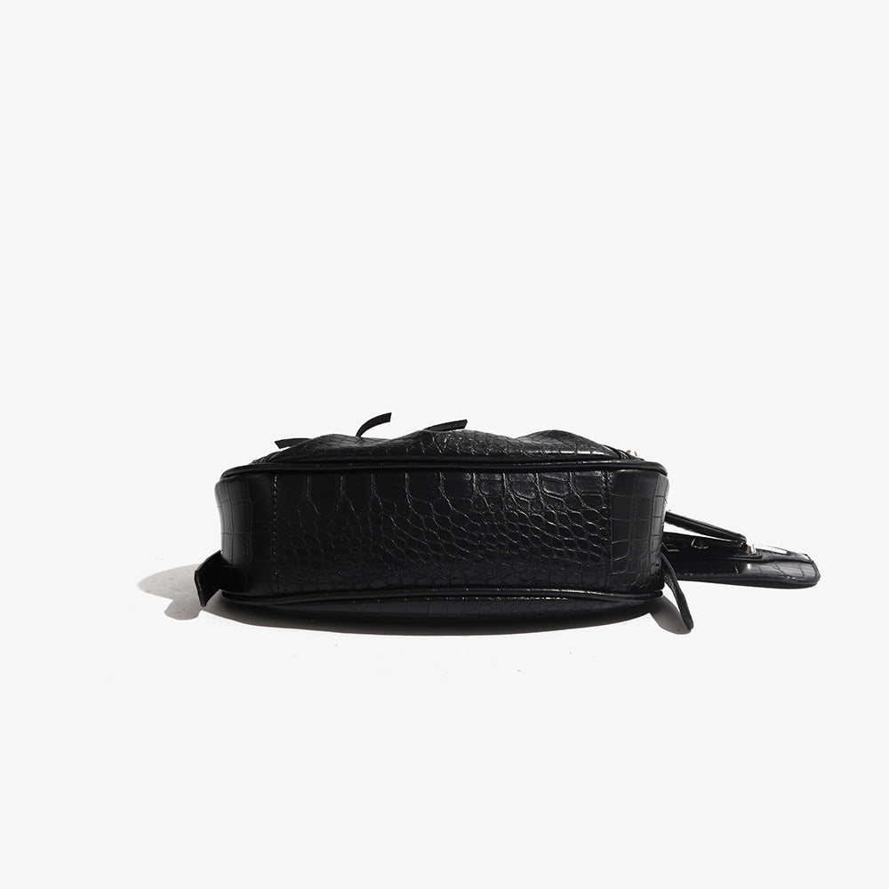 【今だけ限定価格 /4color】Moon Shape Biker Bag mry001599