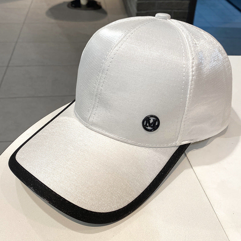 深め 縁取り Mレタリング キャップ mry000205