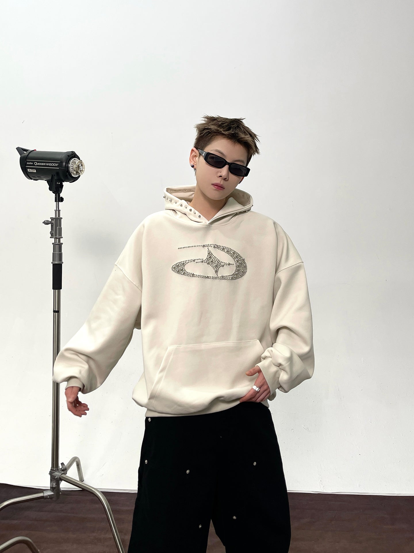 【評価★4.8以上／高品質】Rhinestone Logo Oversized Hoodie mry001901