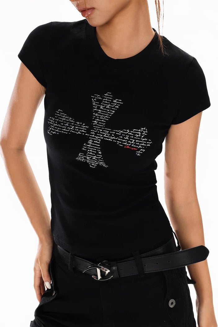 【トップス】クロスロゴスリムフィットTシャツ mry002344