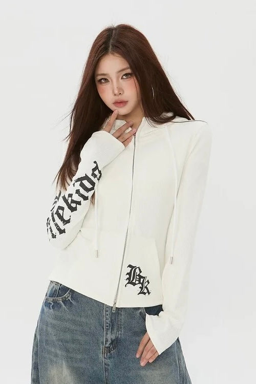 【トップス／2color】スリムロゴジップパーカー mry002070