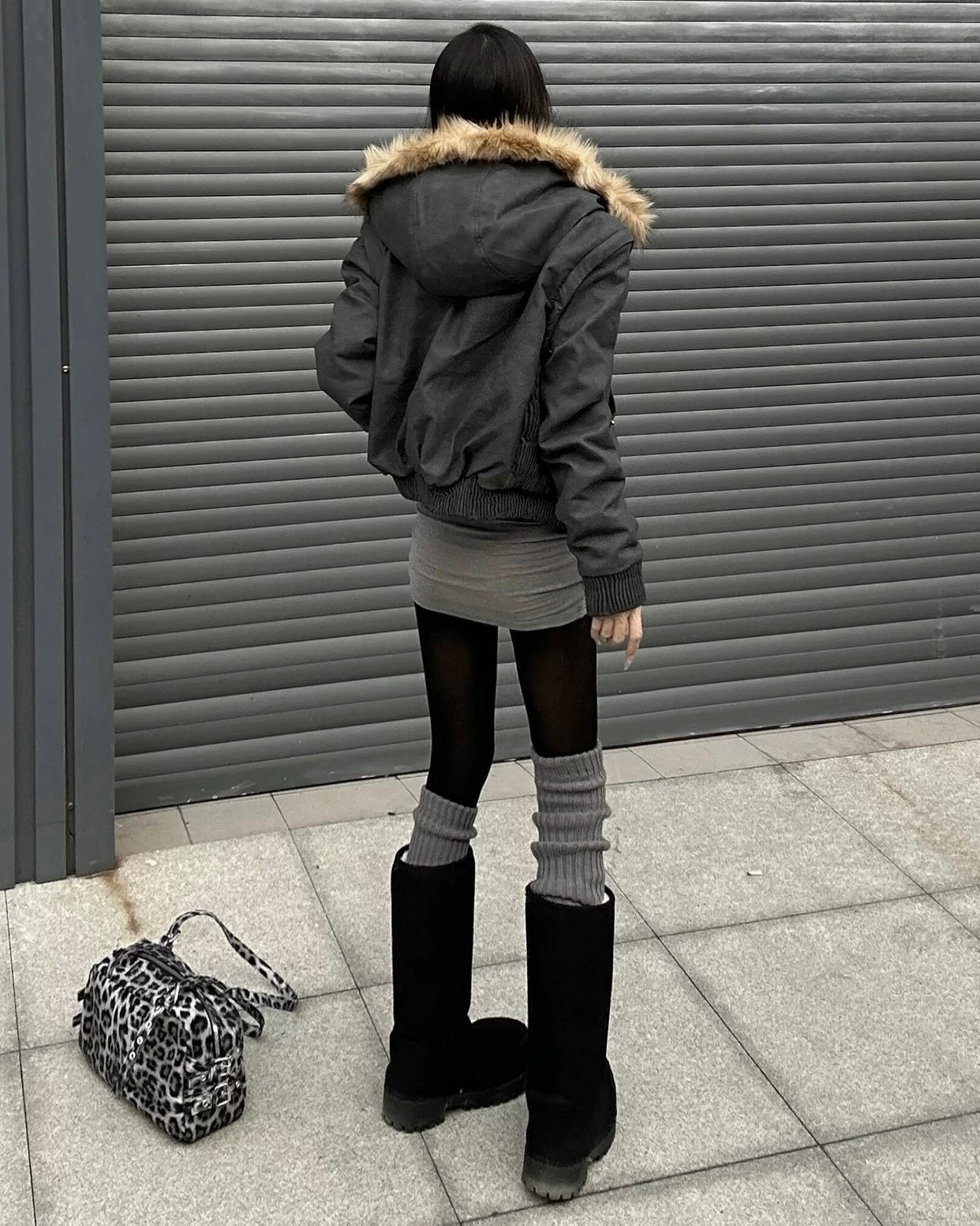 Studded Fur Hood Bomber Jacket mry002077