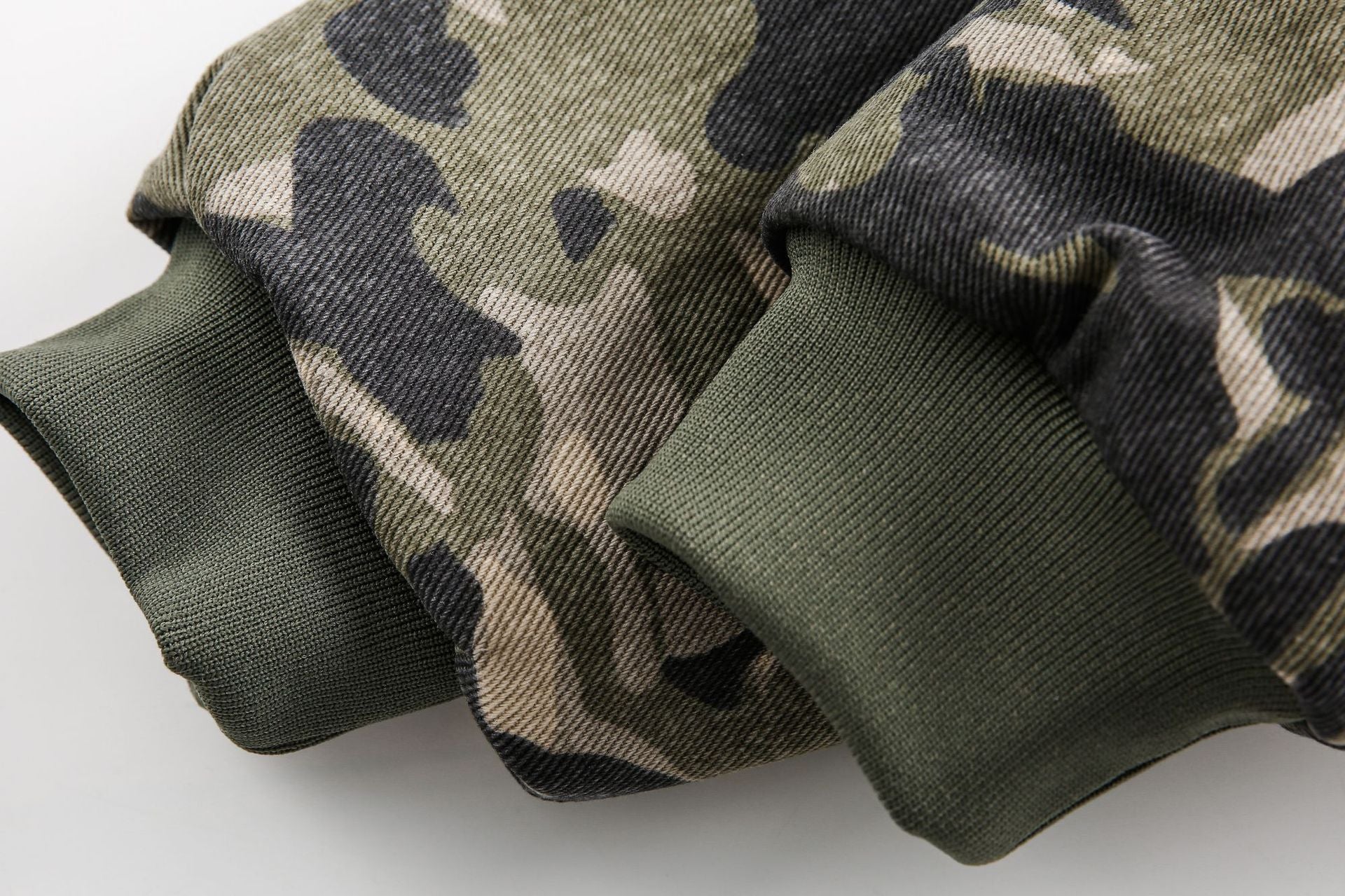 Camo Fur-Lined Hooded Jacket mry001848