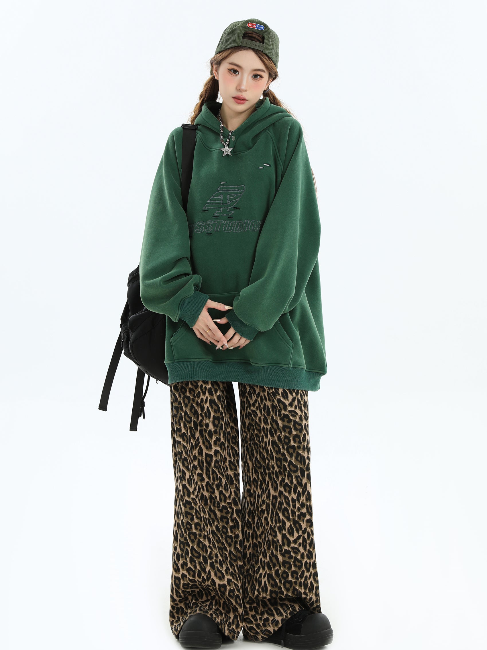 【評価★4.8以上／Tops】Washed Logo Oversized Hoodie mry001915