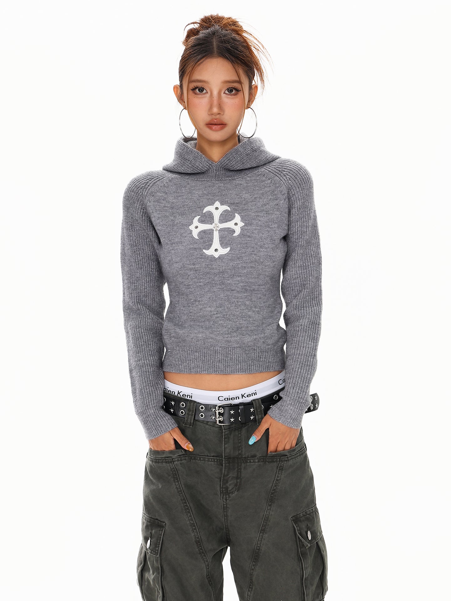 【評価★4.8以上／Tops】Cross Slim Fit Knit Hoodie mry001911