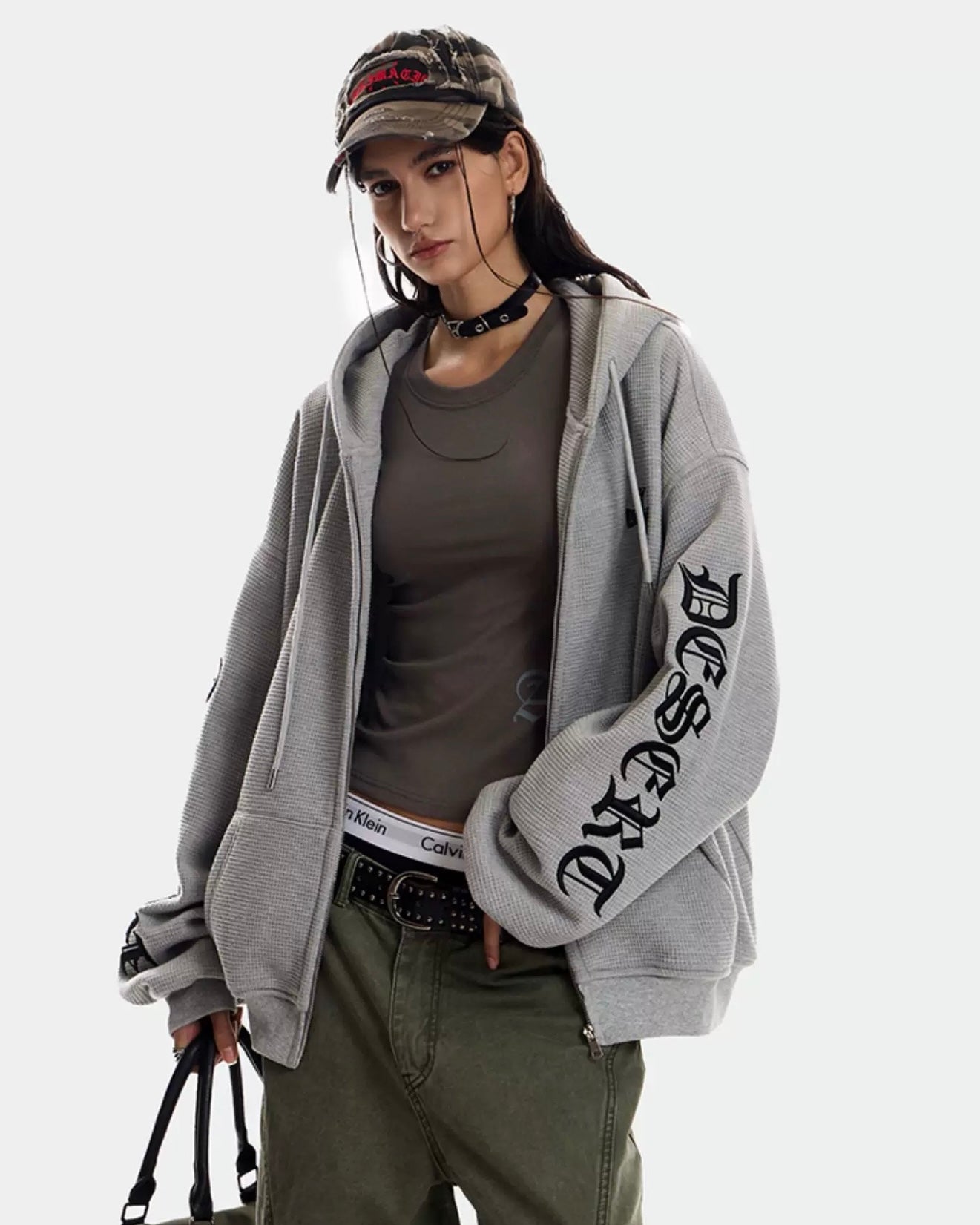 【評価★4.8以上／期間限定SALE】Back Letter Zip Hoodie mry001970