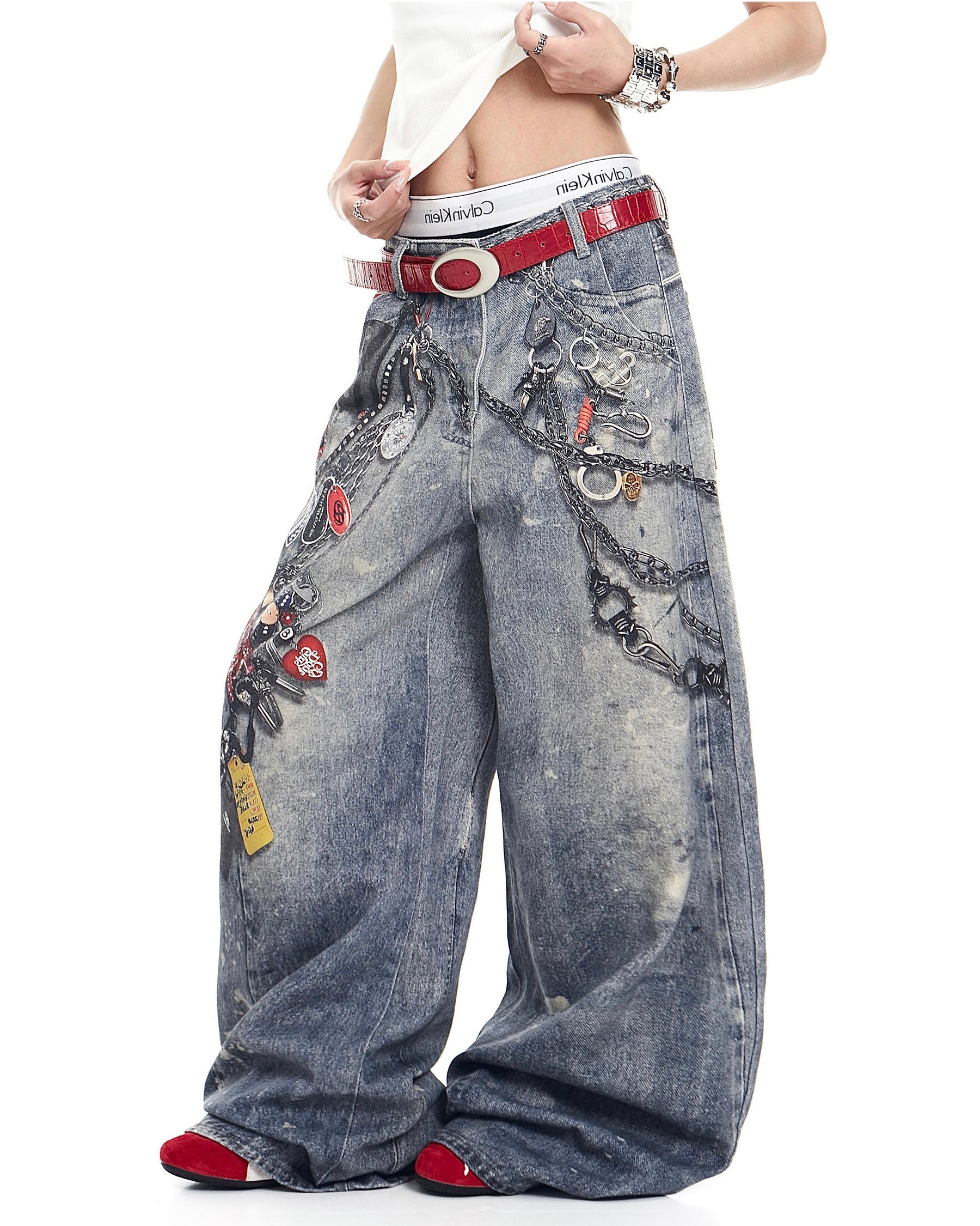 【COVER:FIT】Retro Keychain Graphic Wide Denim Pants mry001919