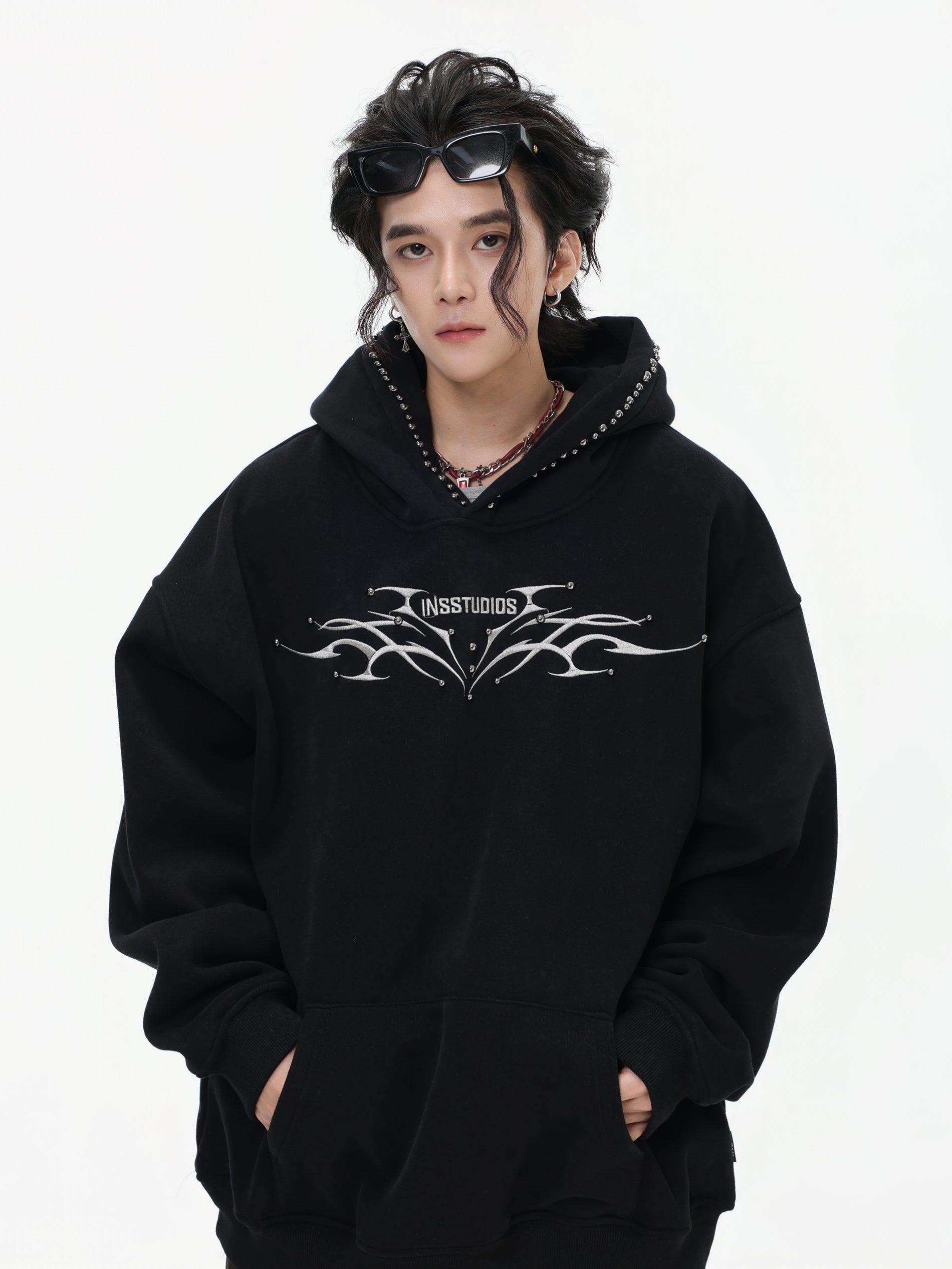 【評価★4.8以上／高品質】Tribal Studded Oversized Hoodie mry001900
