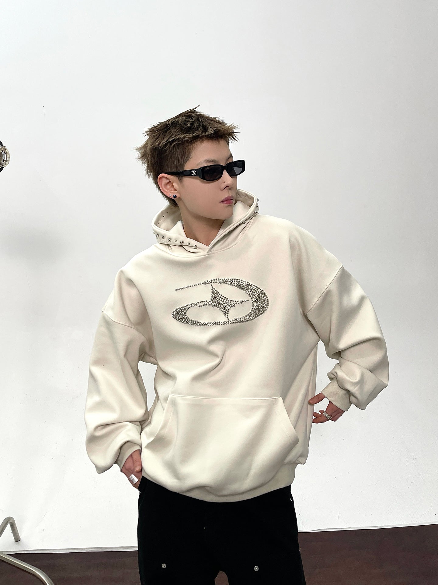 【評価★4.8以上／高品質】Rhinestone Logo Oversized Hoodie mry001901
