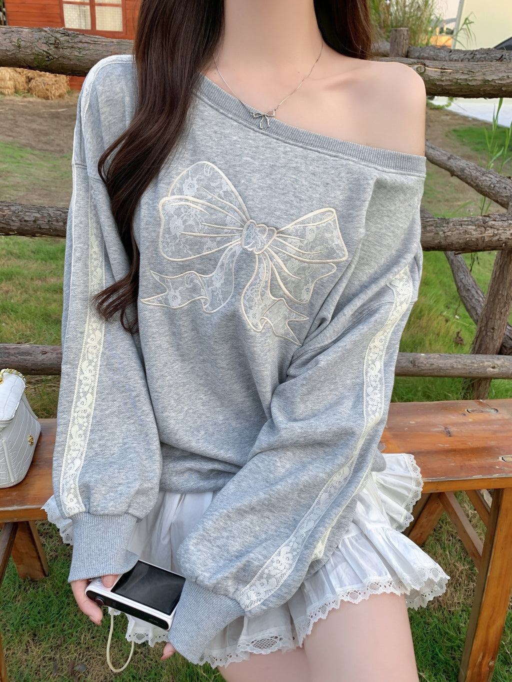 Lace Bow Off-Shoulder Oversized Sweatshirt mry001626