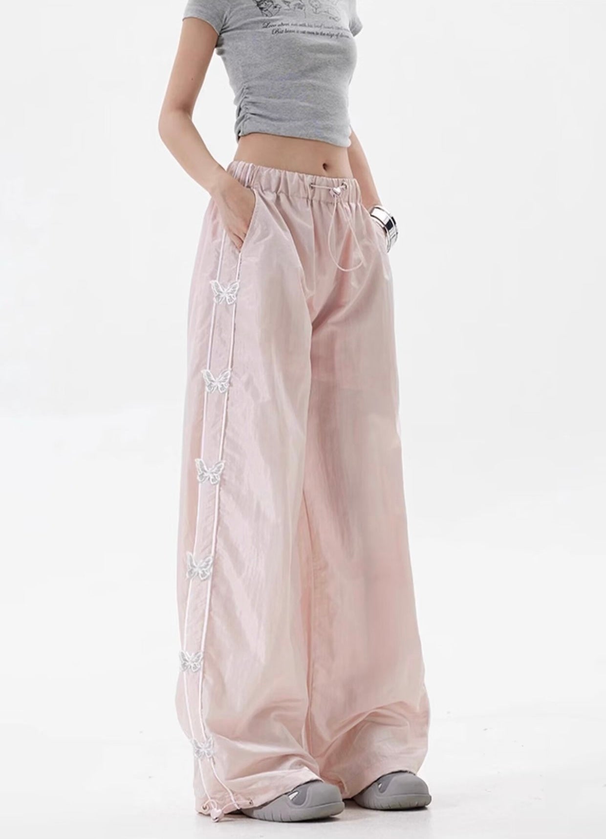 【2color】Butterfly Embroidered Parachute Pants mry001723