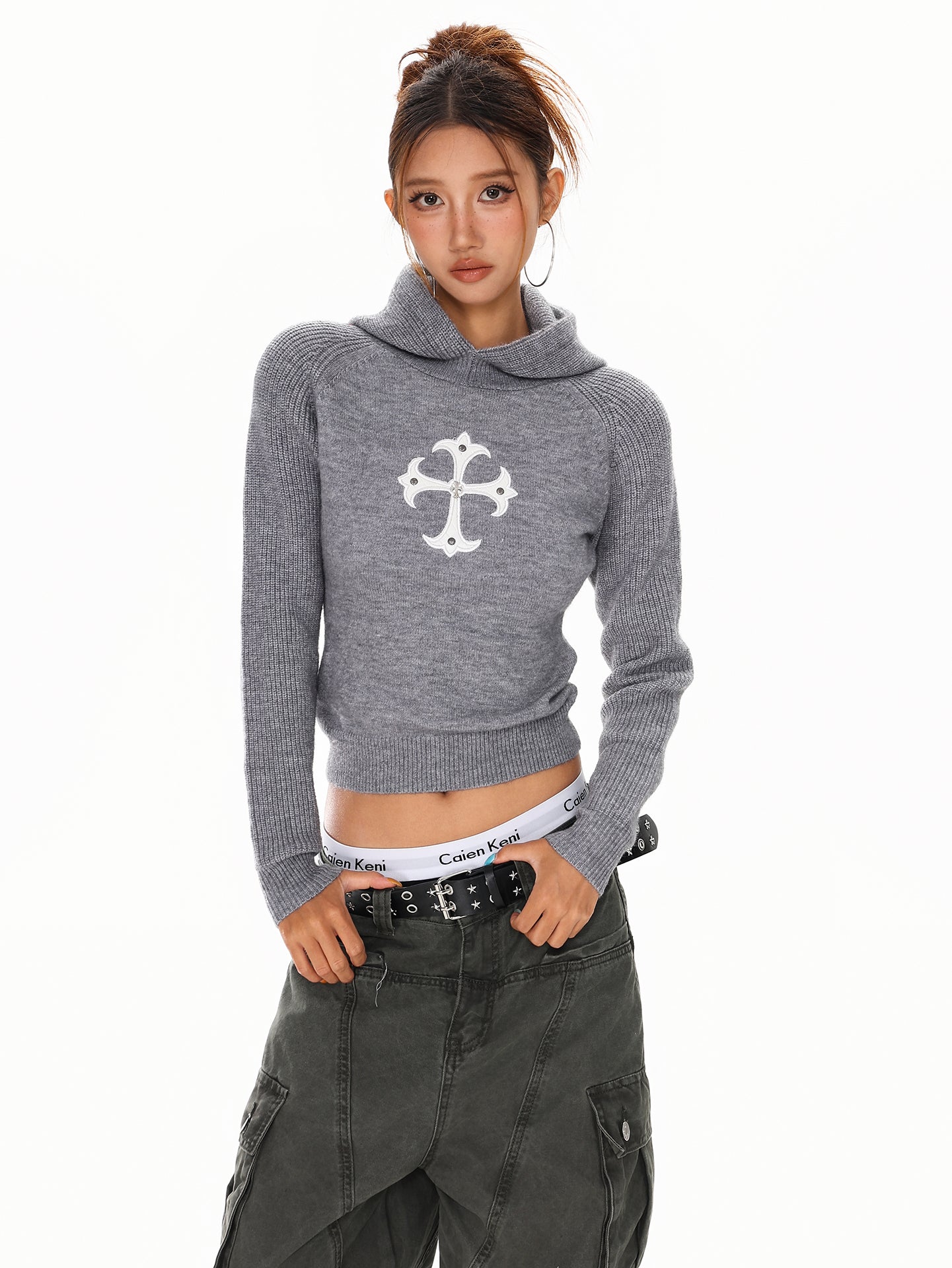 【評価★4.8以上／Tops】Cross Slim Fit Knit Hoodie mry001911