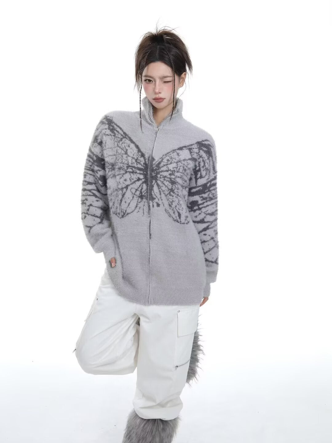 【2color】Butterfly Embrace Fuzzy Knit mry001617