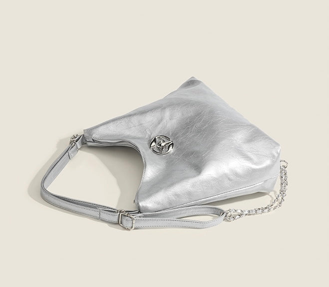 【2color】Lustrous Chain-Detail Shoulder Bag mry001665