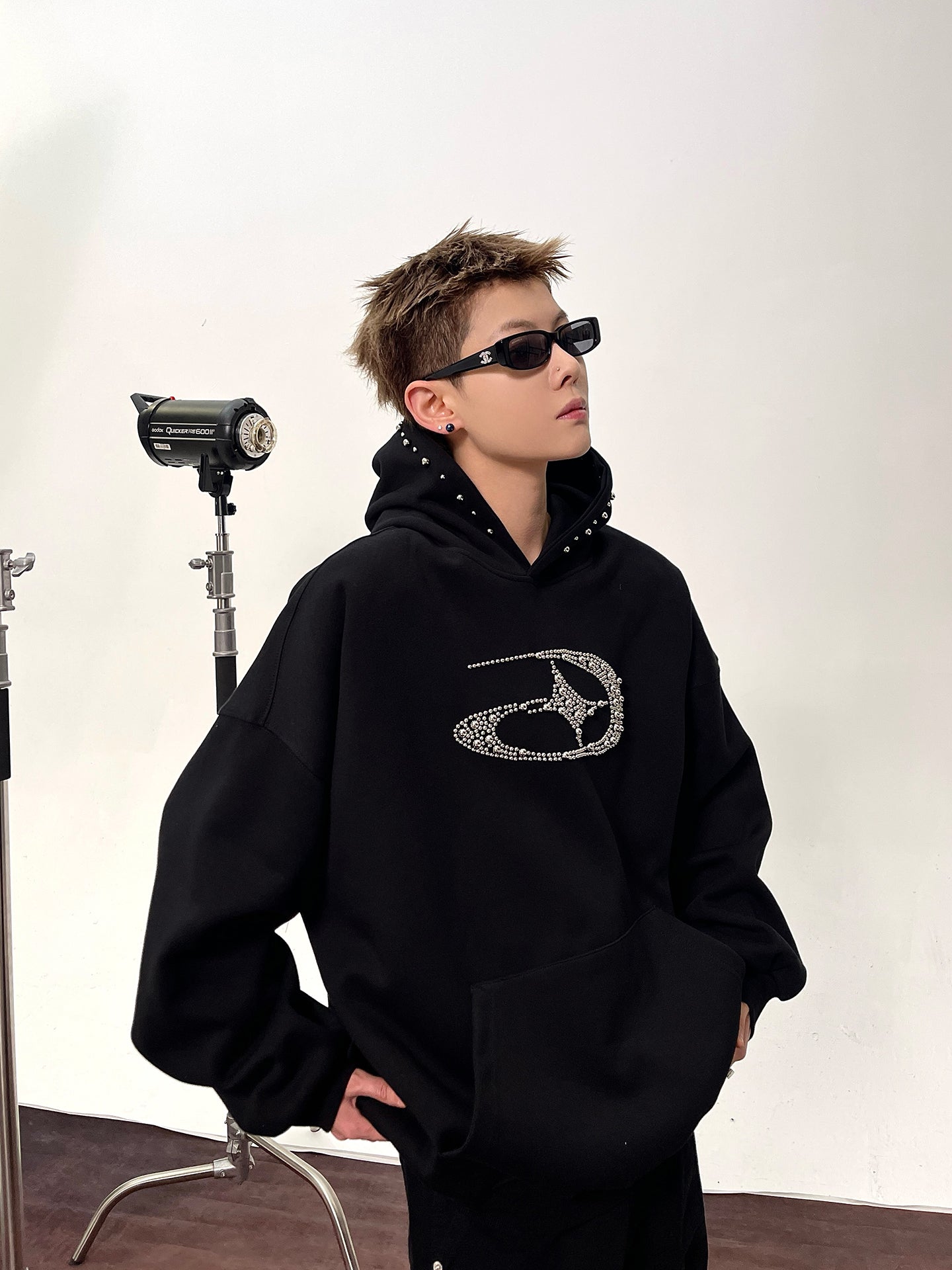 【評価★4.8以上／高品質】Rhinestone Logo Oversized Hoodie mry001901