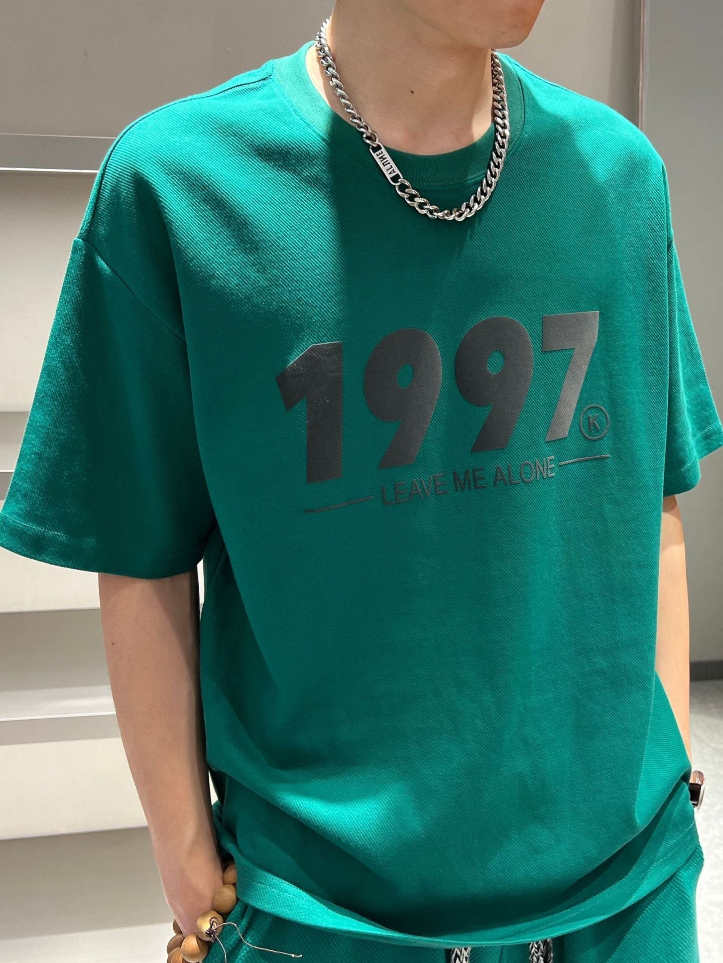 【送料無料】4カラー展開 高品質 シンプル レター デザイン 半袖 Tシャツ ユニセックス   mry000674
