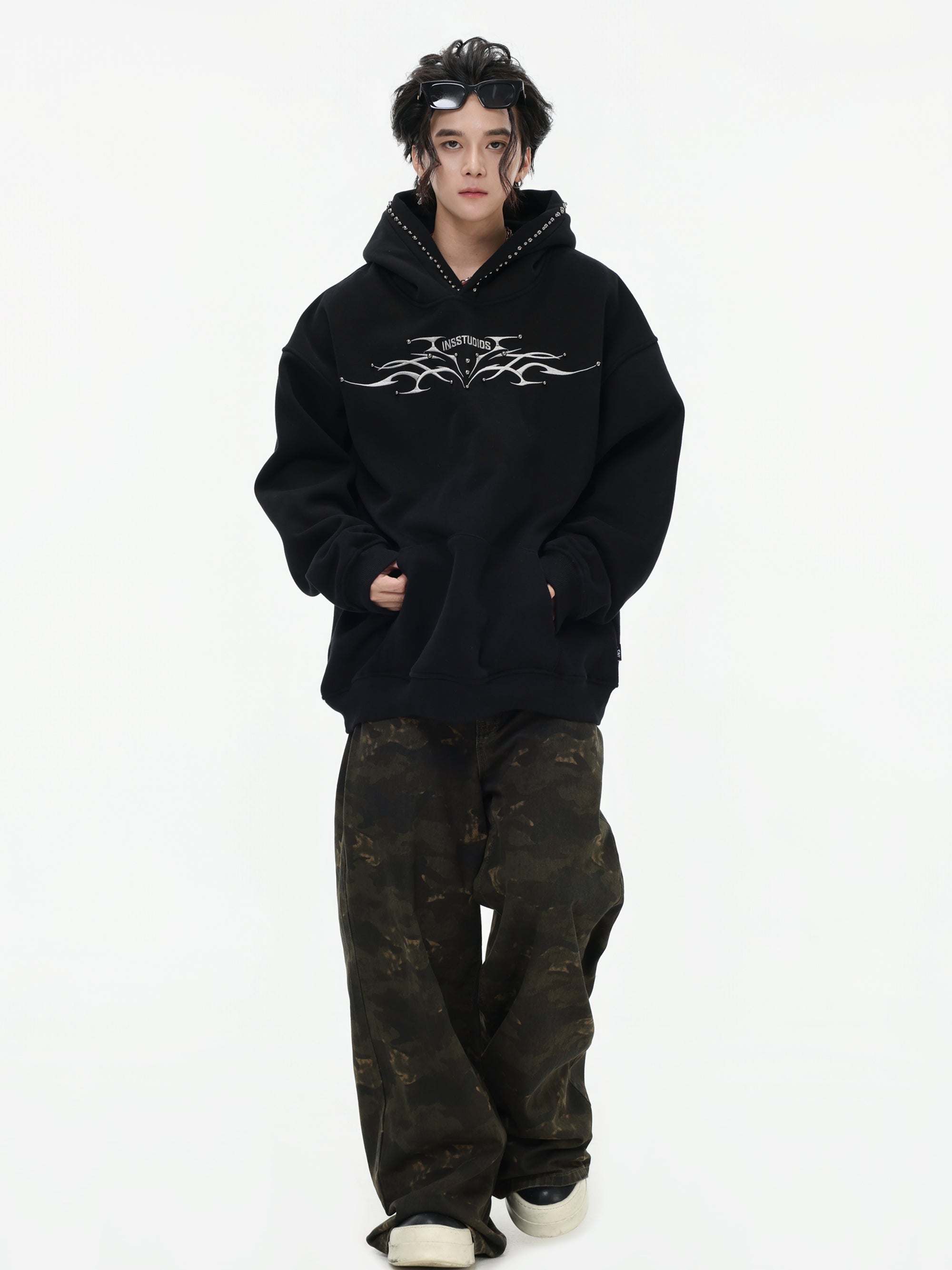 【評価★4.8以上／高品質】Tribal Studded Oversized Hoodie mry001900