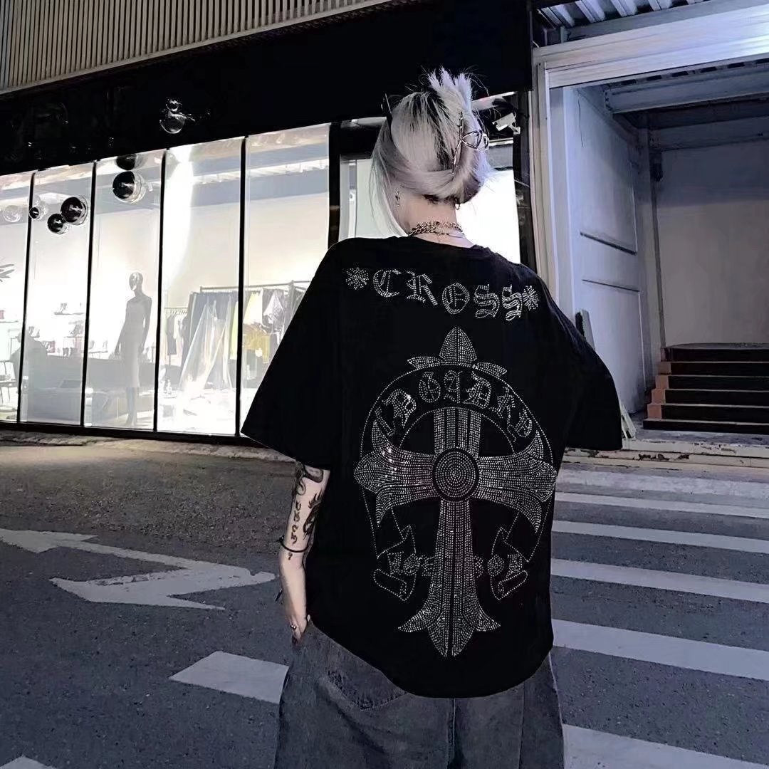 ２カラー展開 2023SS クロス ライン ストーン バック プリント Tシャツ 韓国ストリート 韓国カジュアル　mry000848