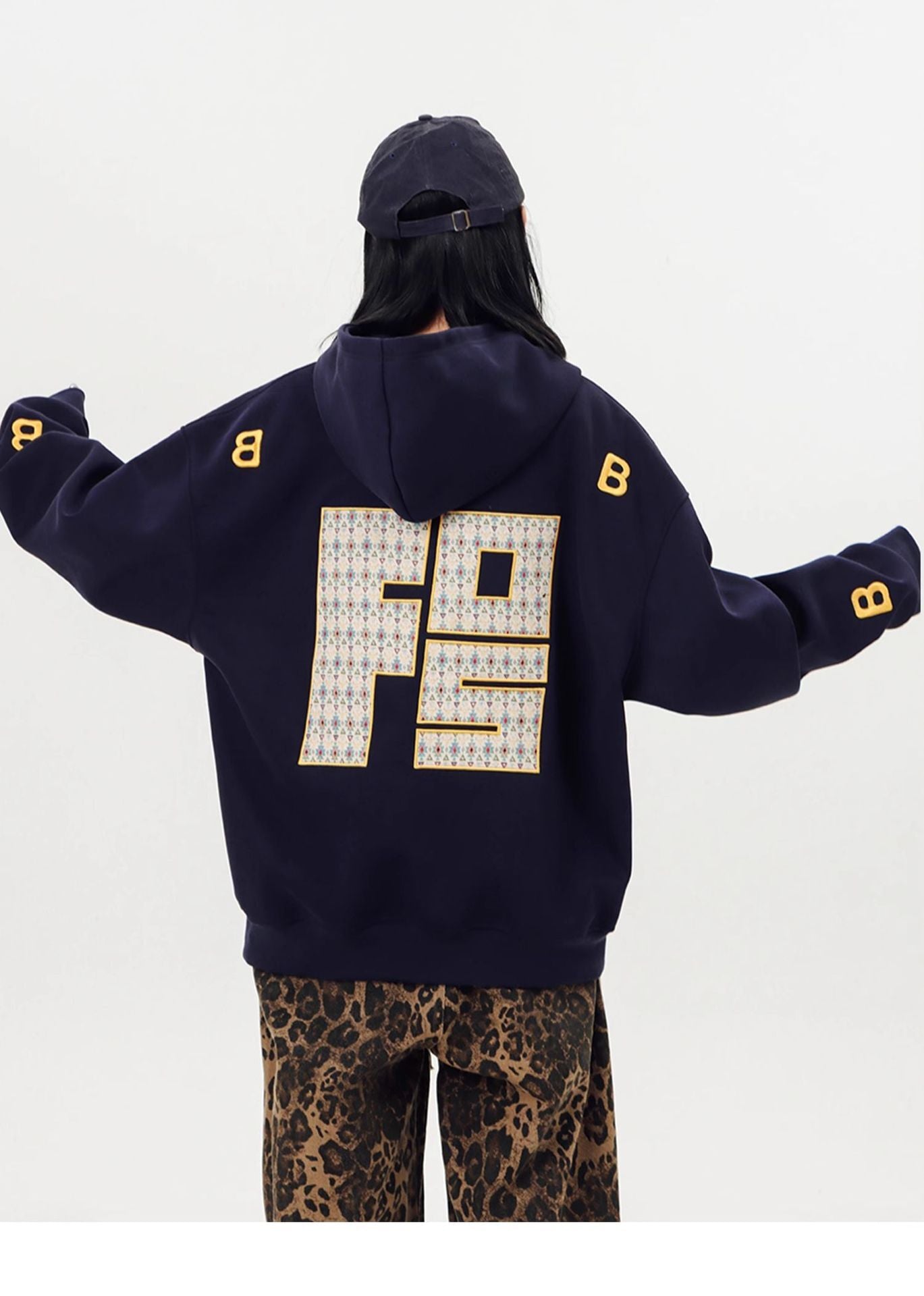 【2color】B-Emblem Oversized Hoodie mry001635