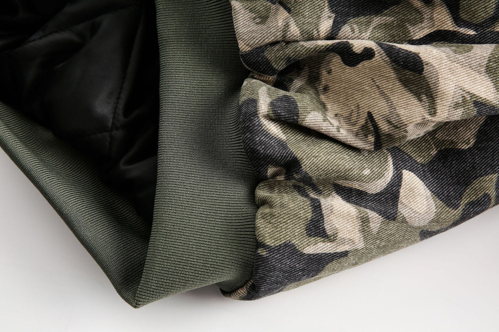 Camo Fur-Lined Hooded Jacket mry001848