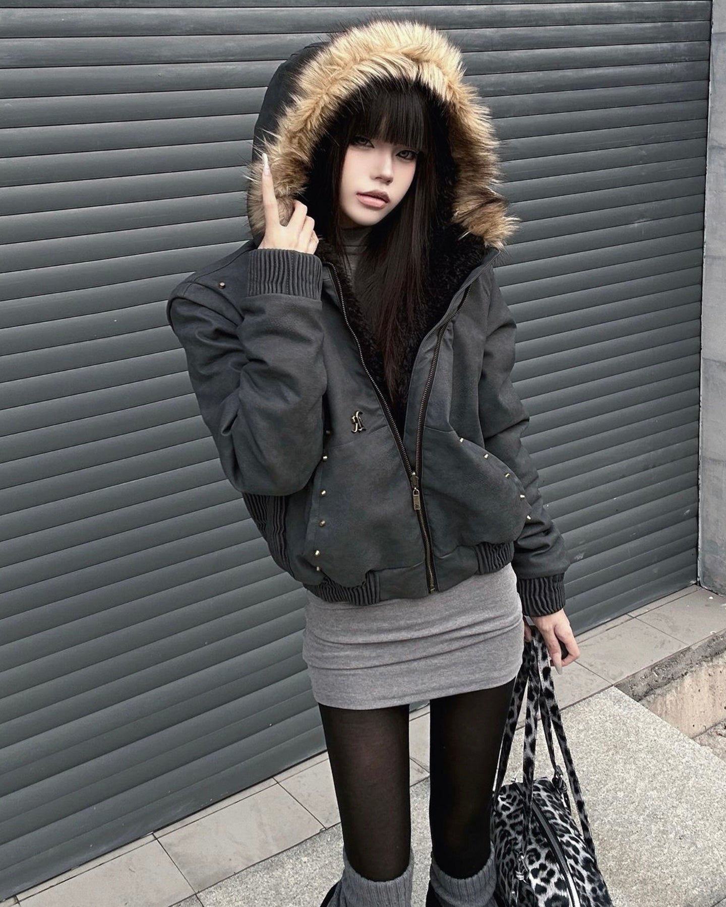 Studded Fur Hood Bomber Jacket mry002077