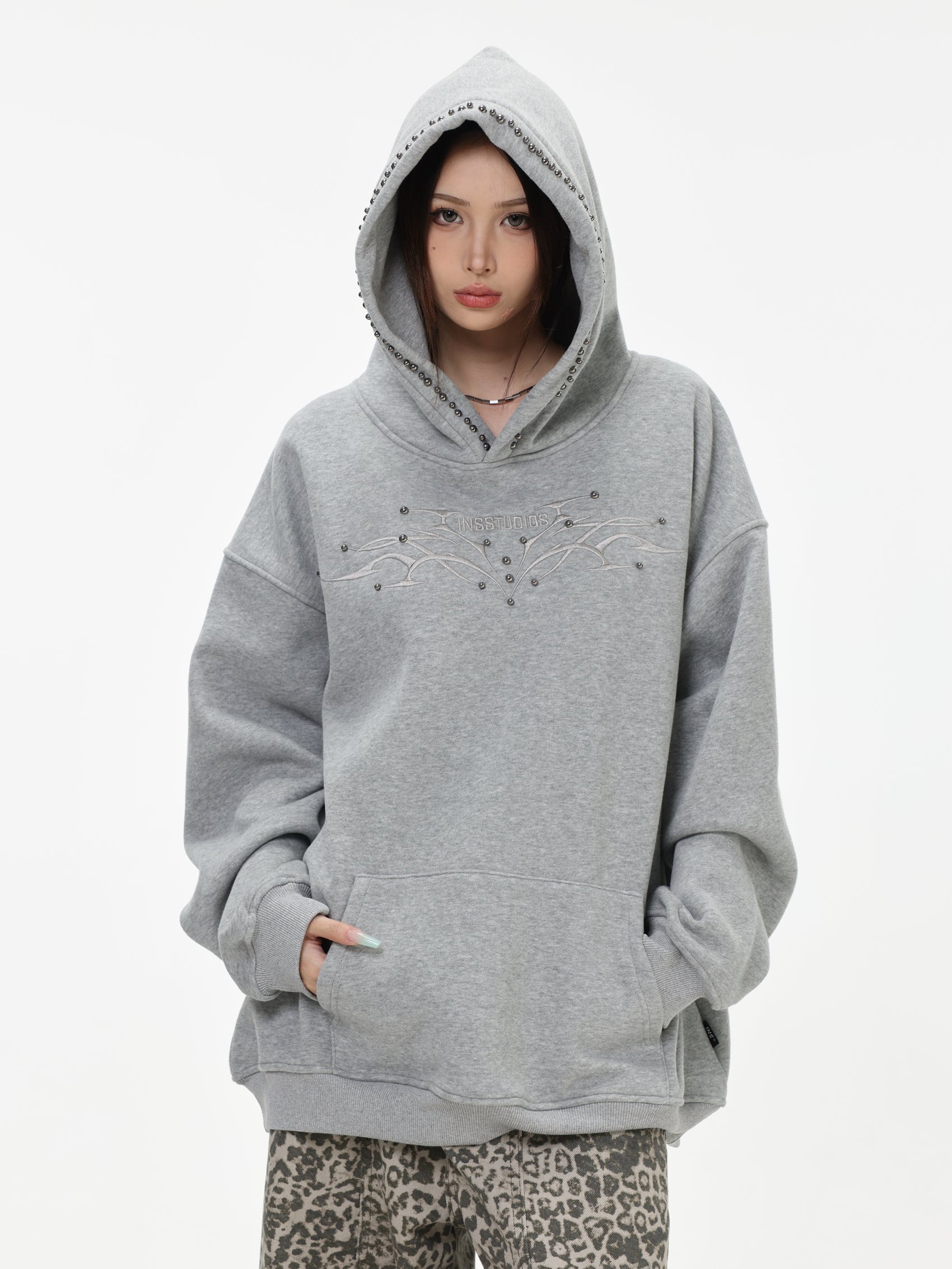 【評価★4.8以上／高品質】Tribal Studded Oversized Hoodie mry001900