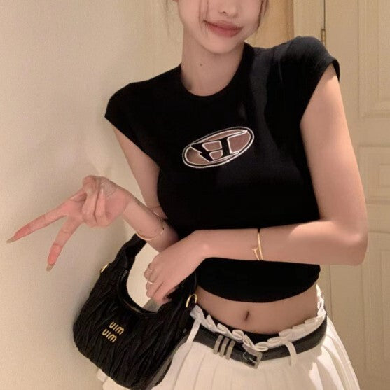 2カラー展開 デザイン ホットガール Tシャツ ショート トップス 韓国カジュアル 韓国ストリート  mry000660