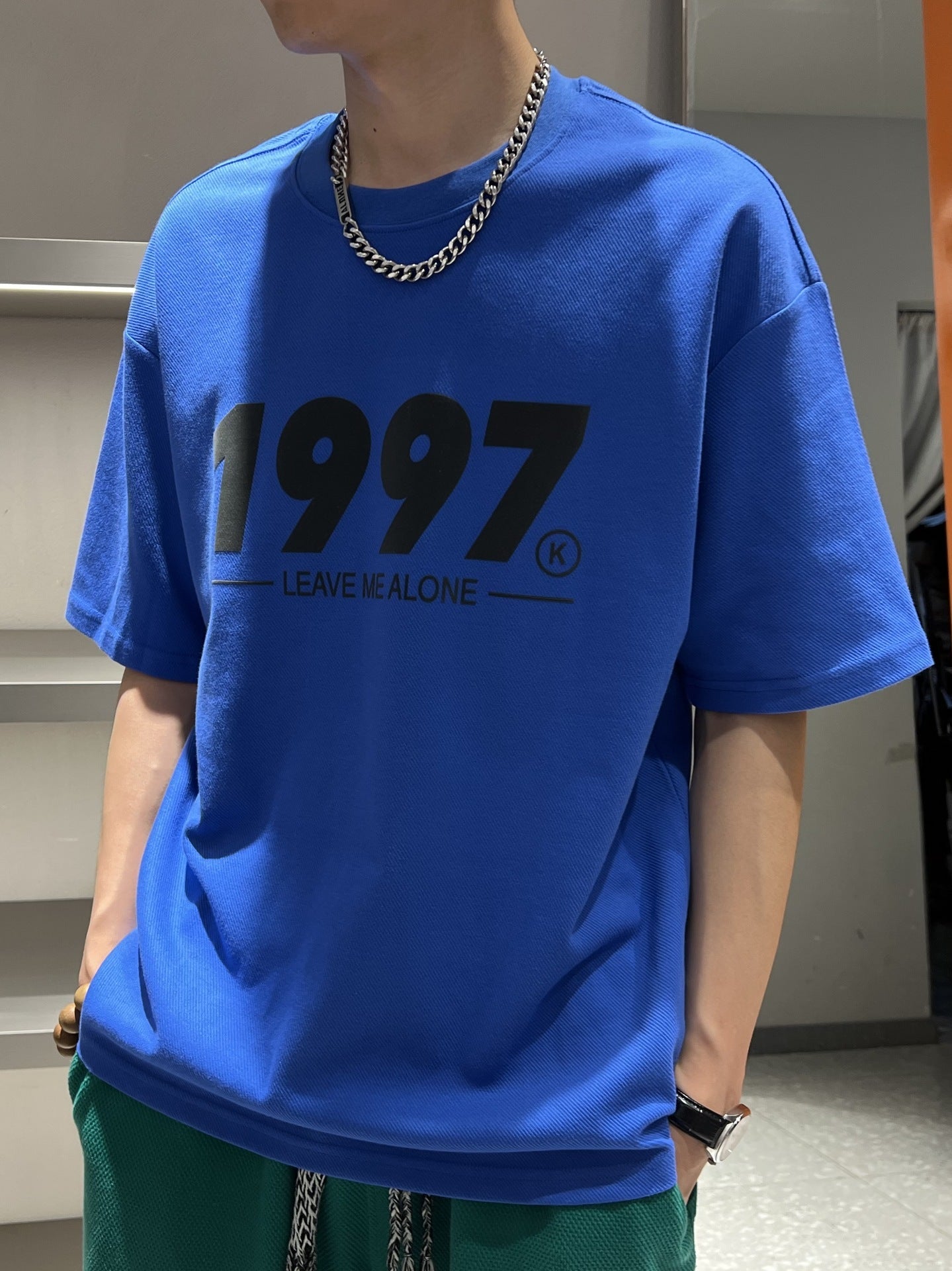 【送料無料】4カラー展開 高品質 シンプル レター デザイン 半袖 Tシャツ ユニセックス   mry000674