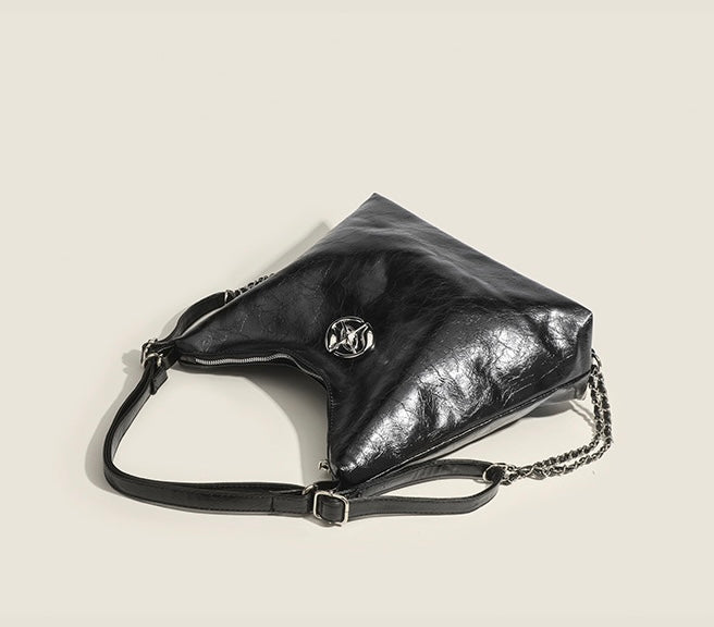 【2color】Lustrous Chain-Detail Shoulder Bag mry001665