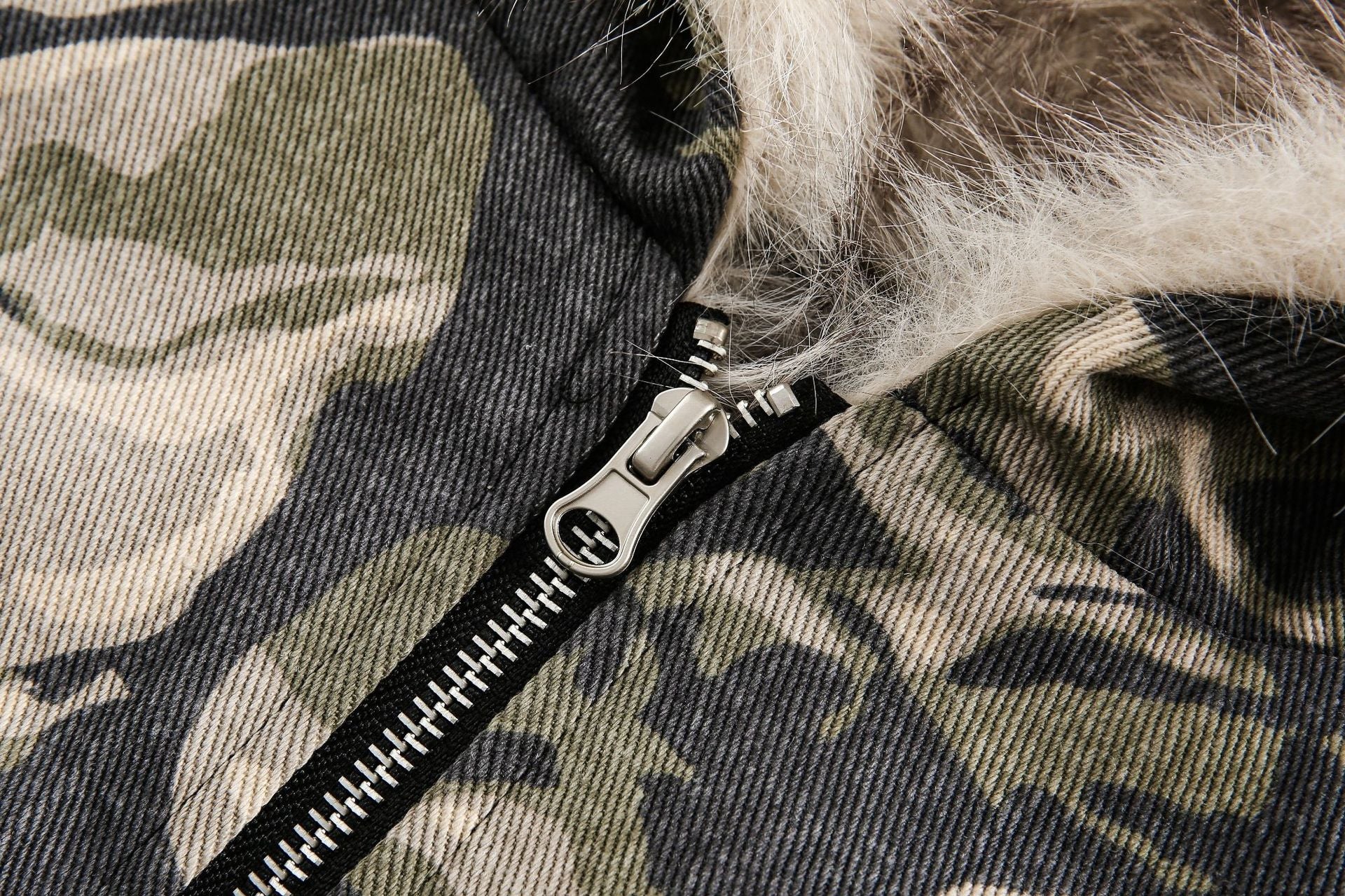 Camo Fur-Lined Hooded Jacket mry001848