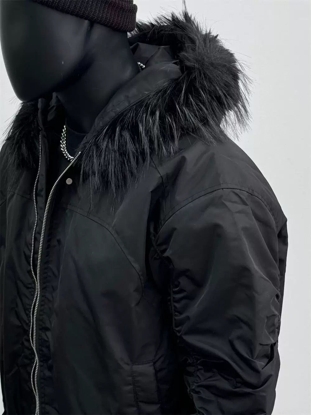 【高品質】Fur Hooded Bomber Jacket mry001984