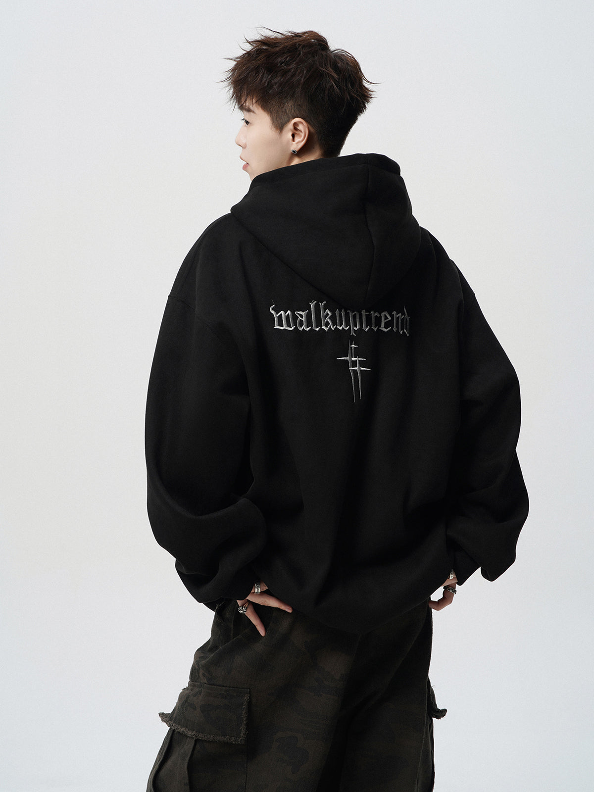 【評価★4.8以上／Tops】Minimal Cross Logo Oversized Hoodie mry001916