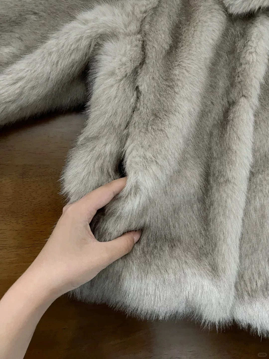 ※残りわずか『評価★4.8以上／SNS大人気アイテム💎』Faux Fur Jacket mry001785