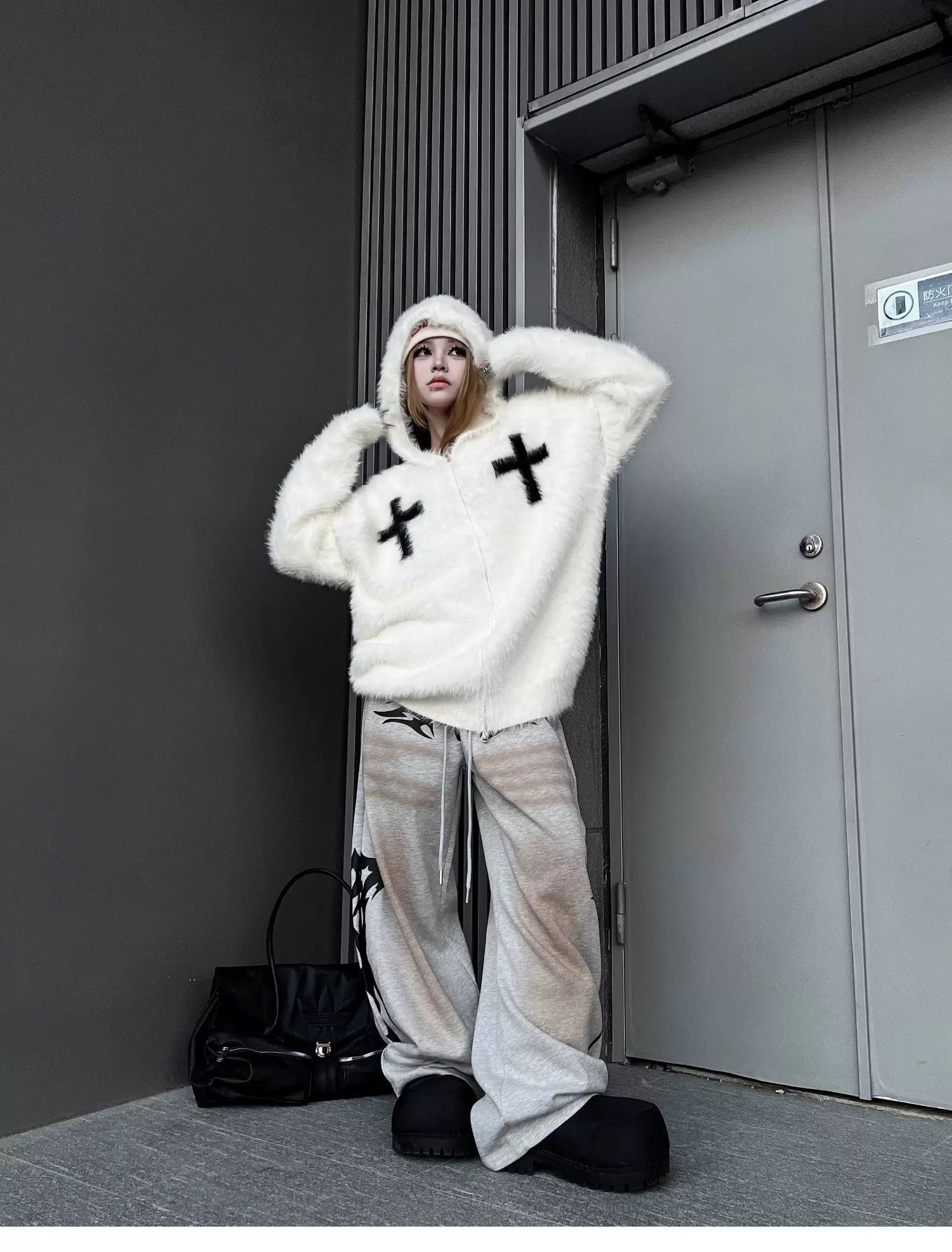 Unisex Fur Cross Zip Jacket mry002025