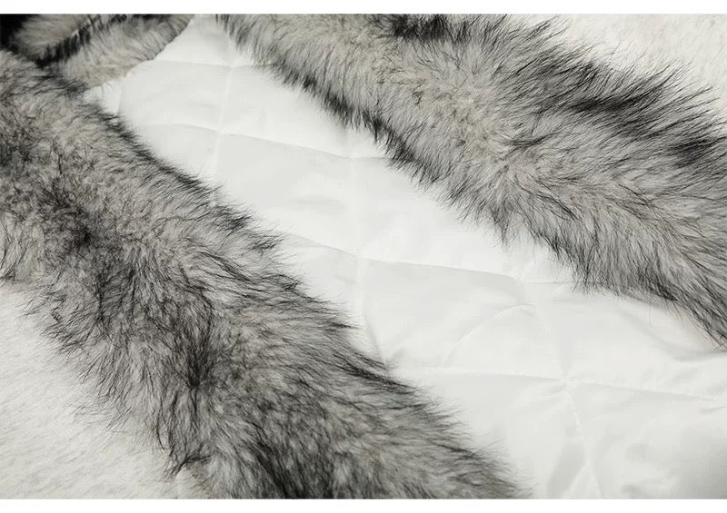 Fur-Lined Toggle Hook Hoodie Jacket mry001990