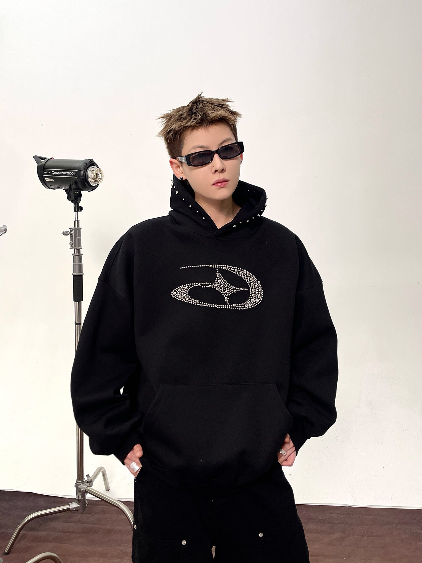 【評価★4.8以上／高品質】Rhinestone Logo Oversized Hoodie mry001901